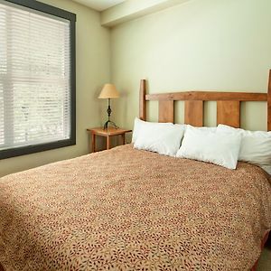 Studio met een Queen Size Bed